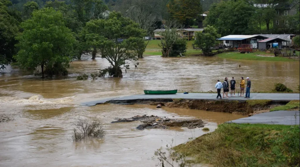  US Southeast Faces Catastrophic Cleanup After Helene as Tennessee Dam Failure Fears Escalate