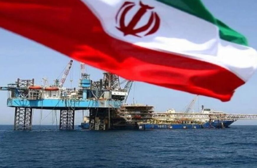 Oil Price Drops Sharply as Iran Supply Fears Ease and Global Demand Weakens