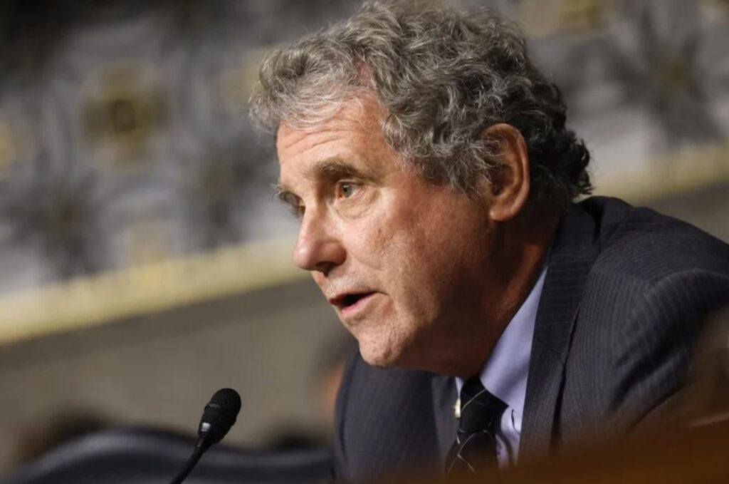 Sherrod Brown Strengthens Position in Tight Ohio Senate Race with Polling and Fundraising Surge